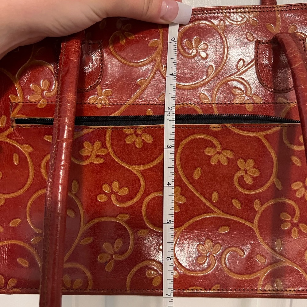 Genuine Leather handbag. - Picture 14 of 14